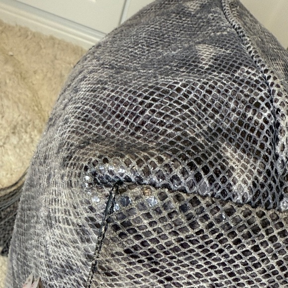 Tory Burch Thea Gray Snake Embossed Tote - Picture 12 of 16